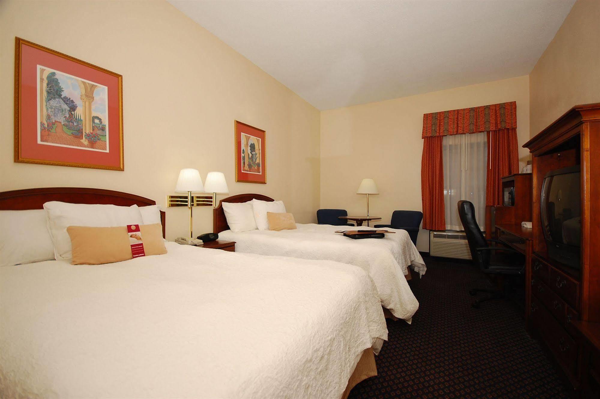 Hampton Inn Petersburg-Fort Lee Exterior foto